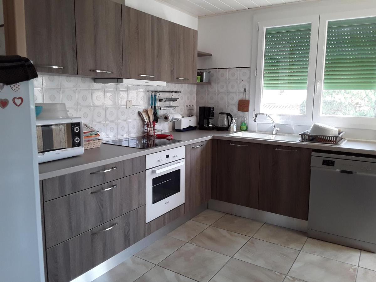 Chez Jo, Bages 66, Appartement 2 Chambres Avec Terrasse מראה חיצוני תמונה
